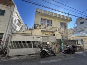 那覇市寄宮一丁目1680万円