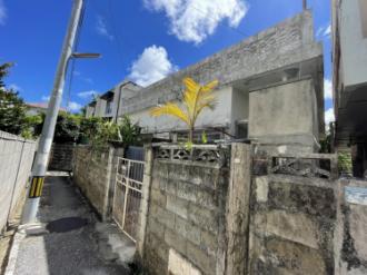 那覇市楚辺二丁目1480万円