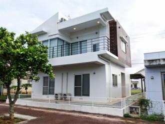 糸満市潮崎町