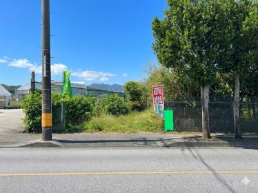 南城市大里字高平836-6